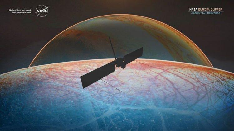 <p>Tarih: Ekim 2024</p>

<p>Görev: Europa Clipper</p>

<p>NASA'nın Europa Clipper'ı, Jüpiter'in uydusu Europa'nın ayrıntılı keşfini yapacak ve buzlu uydunun yaşam için uygun koşullara sahip olup olmadığını araştıracak. Europa, koruyucu bir buz tabakasının altında geniş bir okyanus gizliyor.</p>
