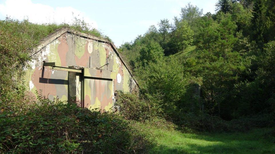 <p>Bu anlamda yeniden girişimlere başlayacağız. Burayı hayal ettiğimiz hobbit evlerine, restorana, günübirlik alana kazandıracağız. Bölgede yeni bir turizm merkezi olmasına sağlayacağız. </p>