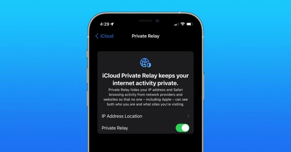 <p><strong>14- iCloud+:</strong></p>
<p>- iCloud+, size premium özellikler ve ek iCloud saklama alanı sunan bir bulut abonelik servisidir.<br />
<br />
- iCloud Özel Geçişi (beta), isteklerinizi iki ayrı internet geçişi aracılığıyla gönderir ve aygıtınızdan giden internet trafiğini şifreler, böylece Safari’de daha güvenli ve özel bir şekilde dolaşabilirsiniz.<br />
<br />
- E-Postamı Gizle, kişisel gelen kutusuna iletilen benzersiz, rasgele e-posta adresleri yaratmanıza olanak tanır, böylece gerçek e-posta adresinizi paylaşmanız gerekmeden e-posta gönderip alabilirsiniz.<br />
<br />
- HomeKit Güvenli Video, iCloud saklama alanı kotanız kullanılmadan daha fazla güvenlik kamerası bağlanmasını destekler.<br />
<br />
- Özel e-posta alanı, iCloud Mail adresinizi kişiselleştirir ve aile üyelerini de aynı alanı kullanmaya davet etmenize olanak tanır.</p>
