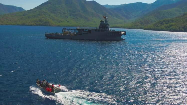 <p>Deniz Kuvvetleri Komutanlığının ev sahipliğinde Marmaris'te düzenlenen Dynamic Monarch/Kurtaran 2021 Denizaltı Arama Kurtarma Tatbikatı devam ediyor.</p>
<p> </p>