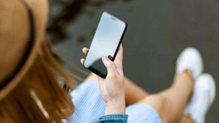 <p>-TrueCaller & TrueRecoder<br />
<br />
-iTranslator_ Text & Voice & Photo<br />
<br />
-Pulse App – Heart Rate Monitor<br />
<br />
-Video & Photo Recovery Manager 2</p>
