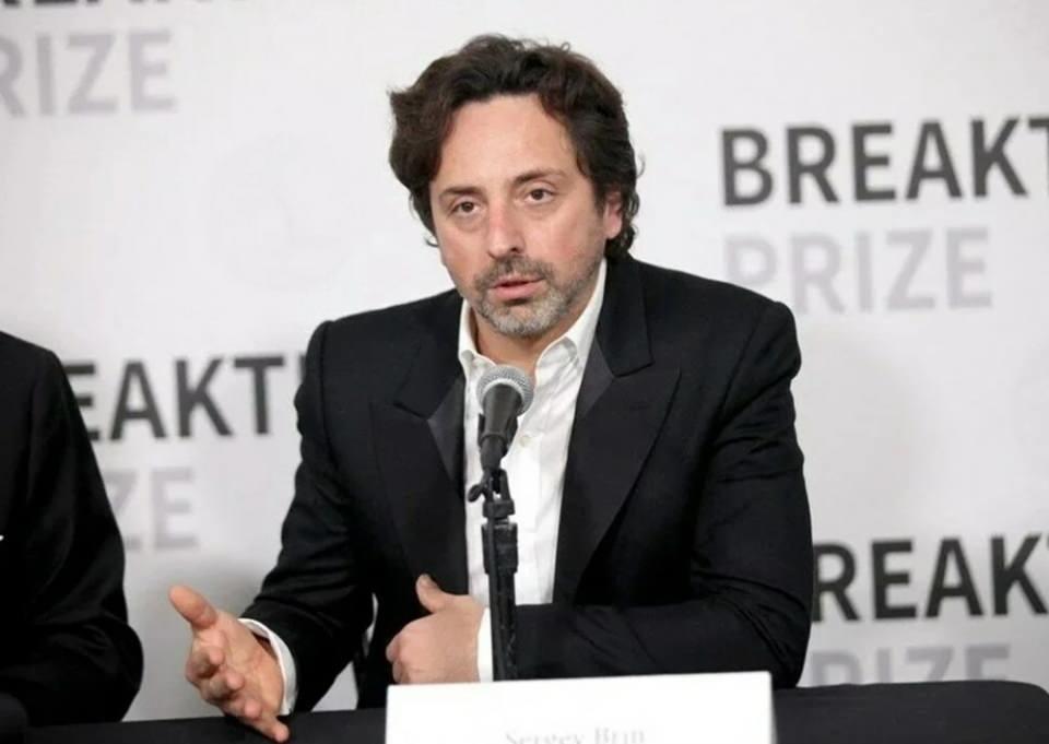 <p><strong>8-SERGEY BRİN:112,4 MİLYAR DOLAR</strong><br />
<br />
Google</p>
