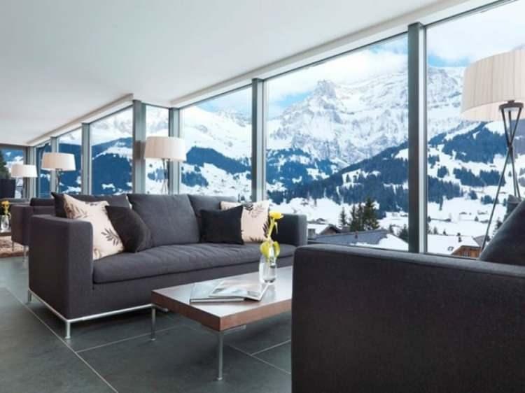 <p><strong>İsviçre</strong> - Bunların dışında pencere çerçevesi de, bu manzarayı daha da güzelleştirmek adına önemli bir faktör olarak kabul edilir.</p>
