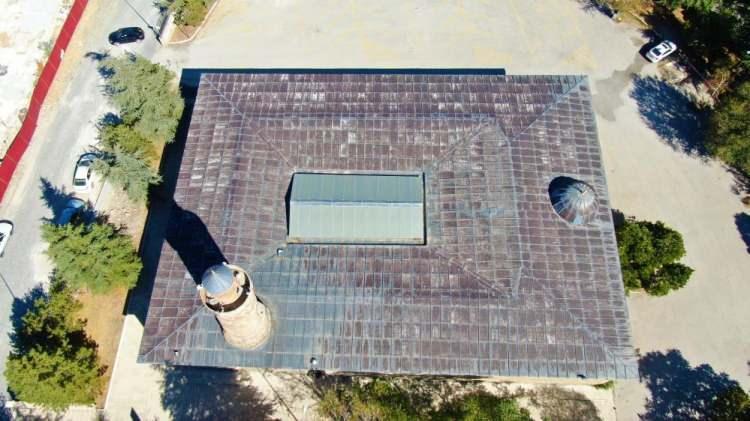 <p>Harput Muhtarı Zülküf Demirpolat, Doğu ve Güneydoğu Anadolu bölgelerinin mührü olan Ulu Camideyiz. Görüldüğü üzere kemer taşlarıyla diğer camilerden farklı kılıyor. </p>