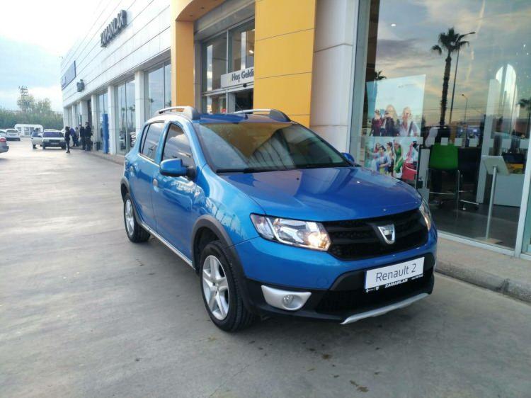 <p><strong>DACİA STEPWAY 1.5DCİ 90HP</strong></p>

<p>2016 model</p>

<p>Dizel</p>

<p>Manuel</p>

<p>120.000 km'de</p>

<p>139.000 TL</p>

<p> </p>
