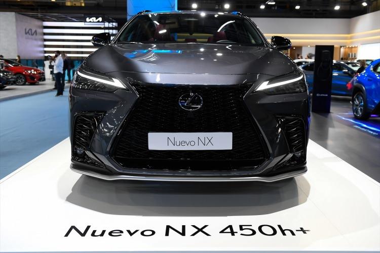 <p>Lexus Nuevo NX</p>
