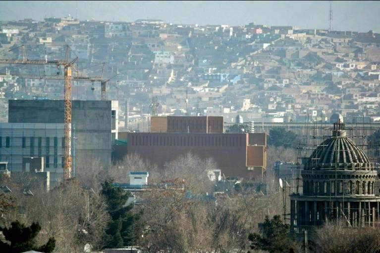 <p><strong>85 milyon dolarlık hiç açılmamış otel</strong><br />
<br />
ABD hükümetinin 85 milyon dolar kredi sağladığı otel Kabil`deki ABD Büyükelçiliği`nin yanında hizmete girecekti ancak otel tamamlanamadı ve yapılmış olan kısmı kullanılamaz hale geldi.</p>