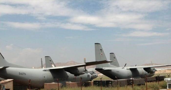 <p>Satın almanın başlamasından altı yıl sonra, Afganistan`a teslim edilen 16 uçak 40 bin 257 dolara hurdaya çıkarılarak satıldı. Projenin maliyeti ise 549 milyon dolardı.</p>
<p> </p>