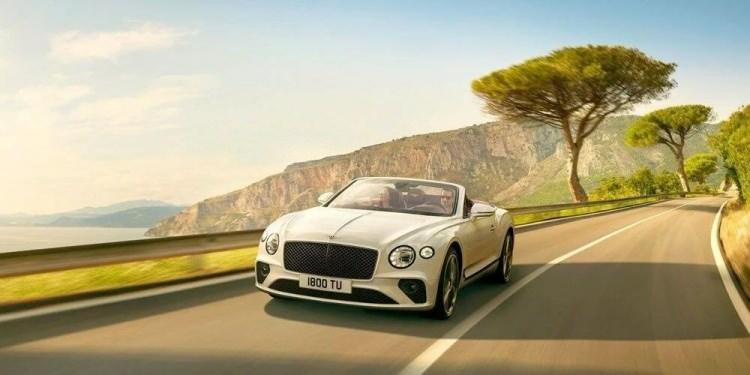 <p><strong>BENTLEY</strong> 9 adet satıldı<br />
<br />
En çok satan modeli Flying Spur: 4 adet</p>
