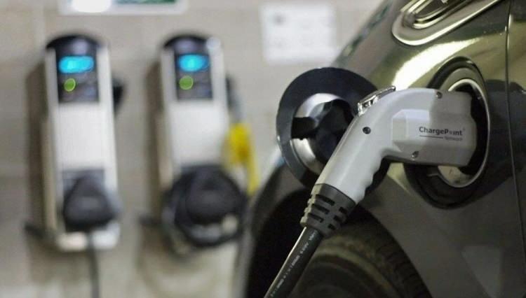 <p>Ayrıca, Temmuz ayı sonunda 1.560 adet elektrikli ve 36.824 adet hibrit otomobil satışı gerçekleşti.</p>
