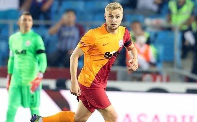 <p><br />
Victor Nelsson - Galatasaray<br />
<br />
Piyasa değeri: 7.00 mil. €</p>
