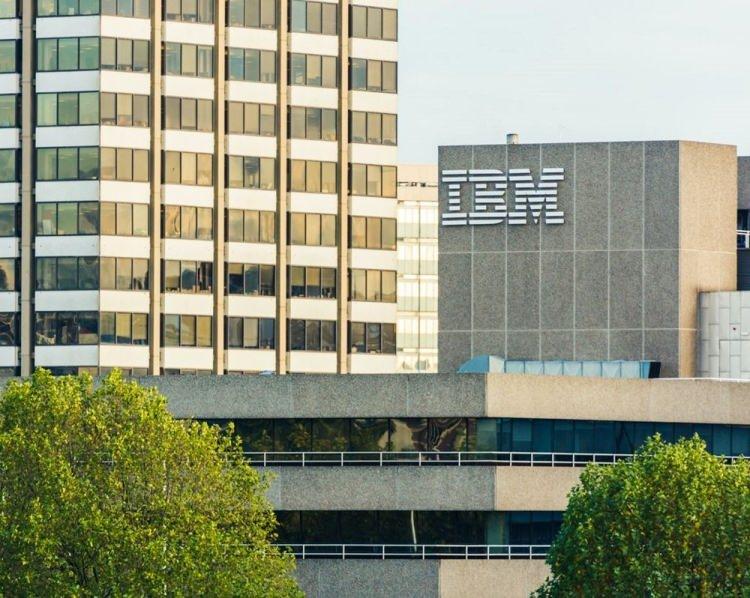 <p><strong>15- IBM: 91,34 MİLYAR DOLAR</strong></p>
<p>İş Çözümleri ve Teknoloji Sağlayıcılığı</p>