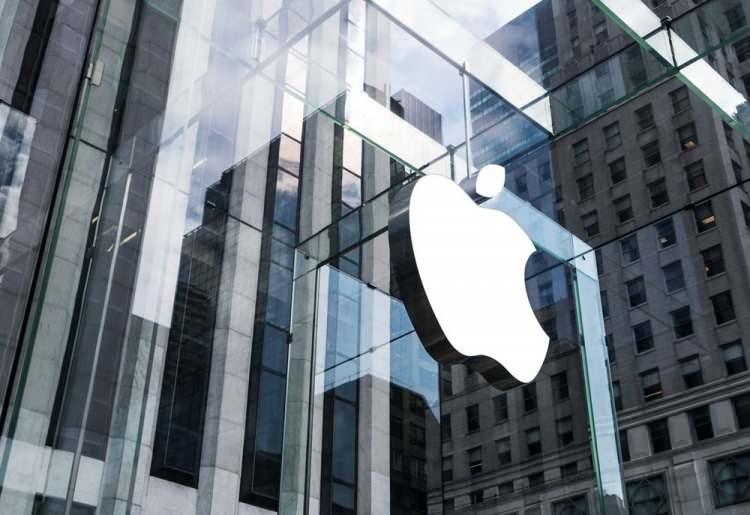 <p><strong>2- APPLE: 612 MİLYAR DOLAR</strong></p>
<p>Teknoloji</p>