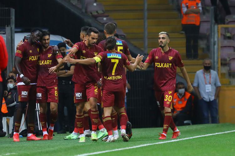 <p>Göztepe</p>
<p>29 milyon Euro</p>