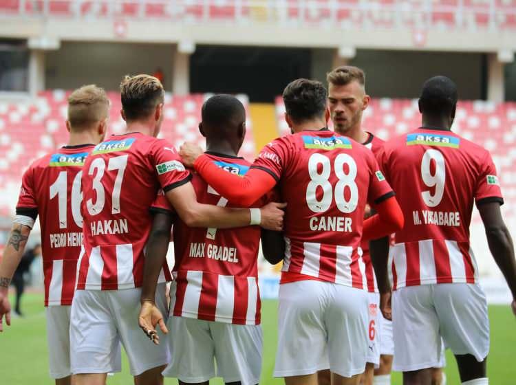<p>Sivasspor</p>
<p>27.53 milyon Euro</p>