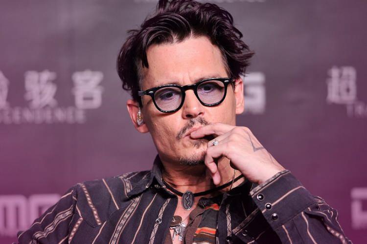 <p><strong>2. JOHNNY DEPP</strong></p>
