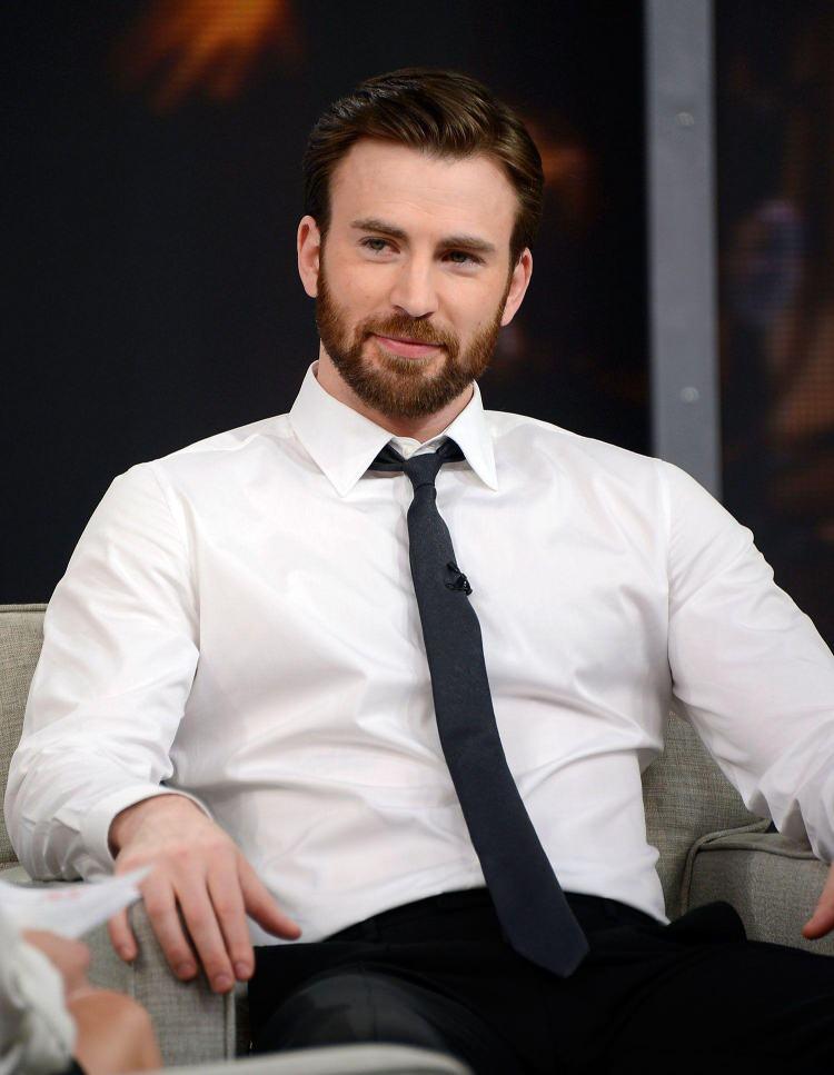 <p><strong>12. CHRIS EVANS</strong></p>
