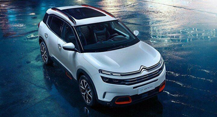 <p><strong>CİTROEN</strong></p>

<p>C5 Aircross SUV için nakit alımlarda 15 bin TL’ye varan indirimle 411 bin TL fiyat biçen marka, Citroen C3 için de yeni bir kampanya yaptı. 60.000 TL, 12 ay vade 0.99 faiz kampanyasında fiyatlar 181.800 TL’ye çekildi ve dip yaptı.</p>
