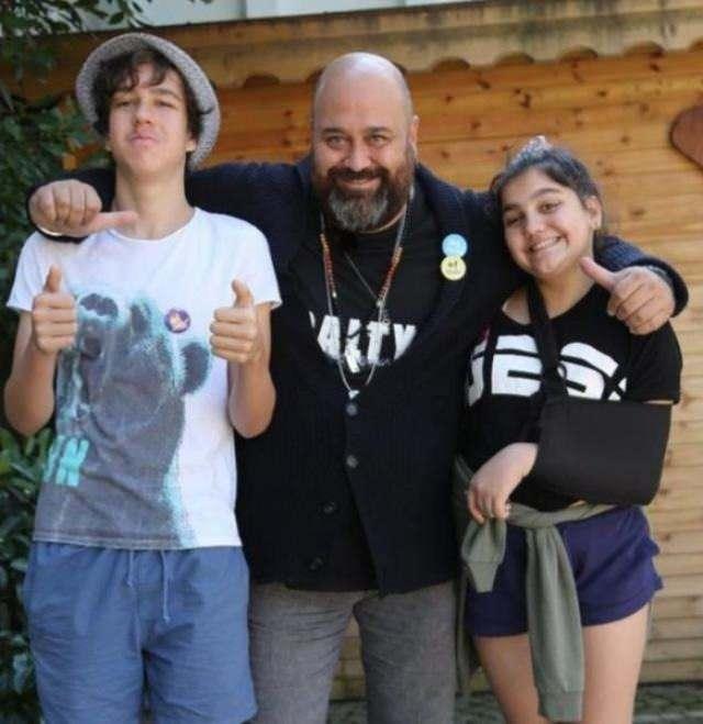 <p><strong>Ünlü şefin bu gönderisi birçok sosyal medya kullanıcısı tarafından beğeni ve yorum yağmuruna tutuldu.</strong></p>