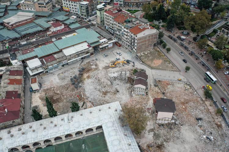<p> Bu gelişmelerin hepsi çok önemli. Bursa gastronomisi, sağlık turizmiyle birlikte turizm alanlarında yükselişe geçmiş durumda.</p>
