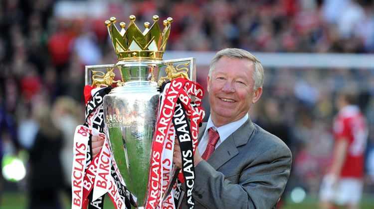 <p>Alex Ferguson<br />
<br />
Maç: 513<br />
<br />
Puan: 1132<br />
<br />
Puan Ortalaması: 2.20</p>
