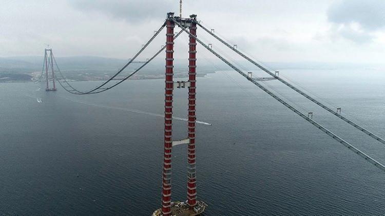 <p>Toplamda 87 tabliye montajı yapılacak. Son 6 tabliye montajının da kısa sürede bitirilmesi planlanıyor" dedi.</p>
