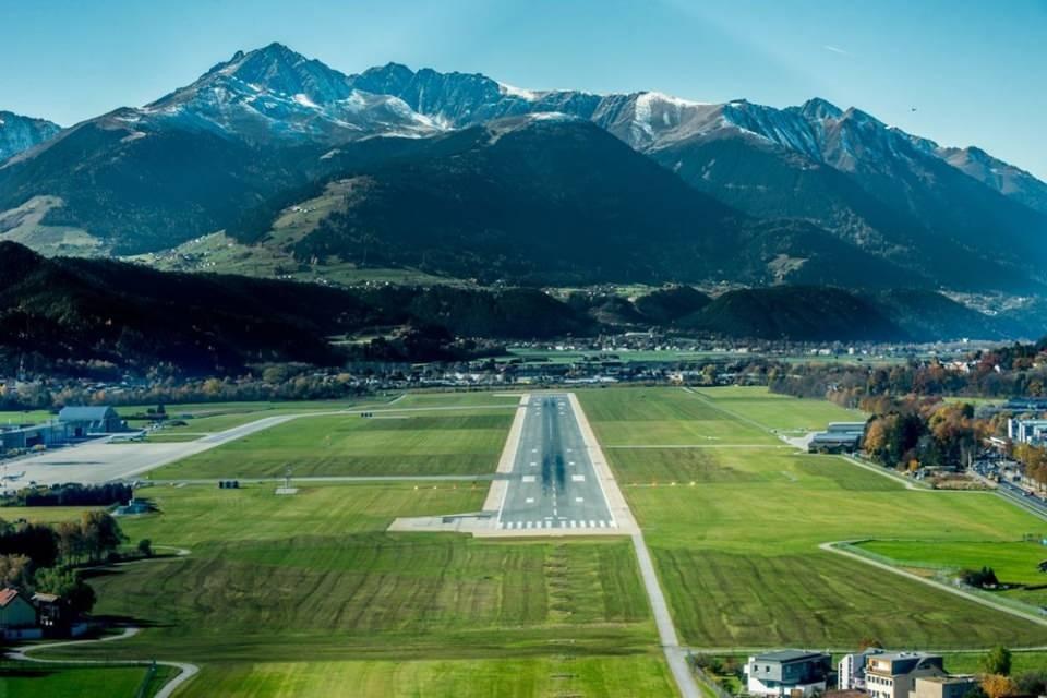 <p><strong>INNSBRUCK, AVUSTURYA</strong><br />
<br />
Dağlarla çevrili Avusturya’nın Tirol bölgesinin başkenti Innsbruck, en iyi kayak destinasyonu ve muhteşem bir uçuş deneyimi sunuyor.</p>