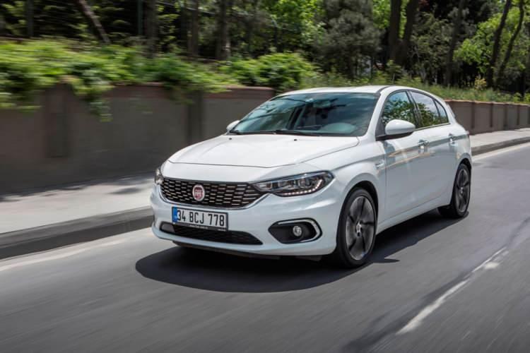 <p>6. <strong>FIAT EGEA</strong></p>
<p>2 BİN 558</p>
