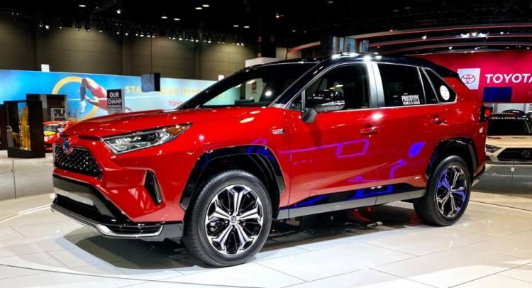 <p><strong>TOYOTA</strong></p>
<p>RAV 4 Hybrid 4x4 Flame e-CVT:</p>
<p>Kasım: 949 bin 100 TL</p>
<p>Ekim: 870 bin 650 TL</p>
<p> </p>