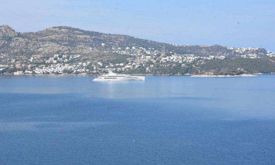 <p>Her iki isim de bir süredir, Muğla'nın Gökova Körfezi başta olmak üzere birçok yeri gezdi. </p>
