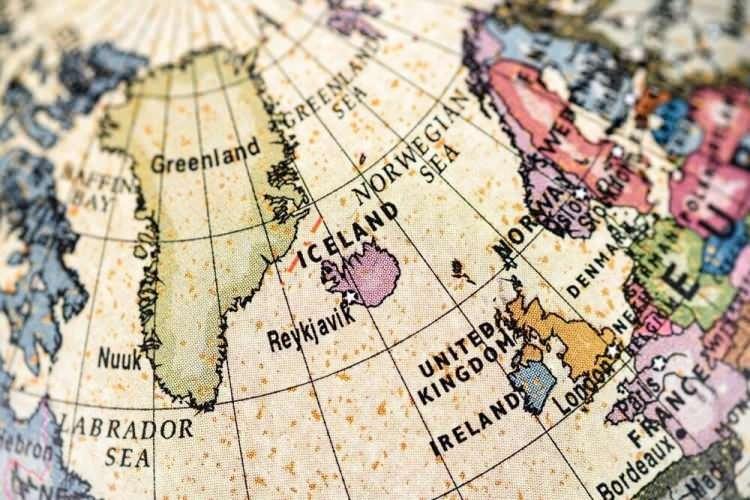 <p>Slater ve meslektaşları, Grönland Buz Levhası boyunca yüzey yüksekliği değişikliklerini hesapladı. Bunu yapmak için, Ocak 2011'den Ekim 2020'ye kadar buz erime ölçümlerini toplandı.</p>
<p> </p>