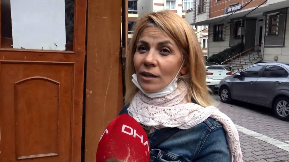 <p>Biraz ilginç bir çözüm. Ancak, ağacı koruyacak gibi de görünmüyorö dedi. Yasemin Meriç ise, "Ağacı korumak istemişler ancak yeterli değilö diye konuştu.</p>
