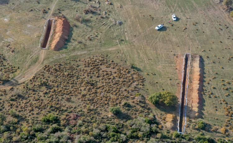 <p>"Deprem master planına altyapı oluşturacak"</p>

<p>Çalışmanın İzmir ve çevresi için çok önemli olduğunu kaydeden Bozkurt, "Sonuçta İzmir'in sismik tehlike analizini yapacak ve dolayısıyla deprem master planına altyapı oluşturabilecek çok önemli bir çalışmayı burada gerçekleştirmeye çalışıyoruz." dedi.</p>
