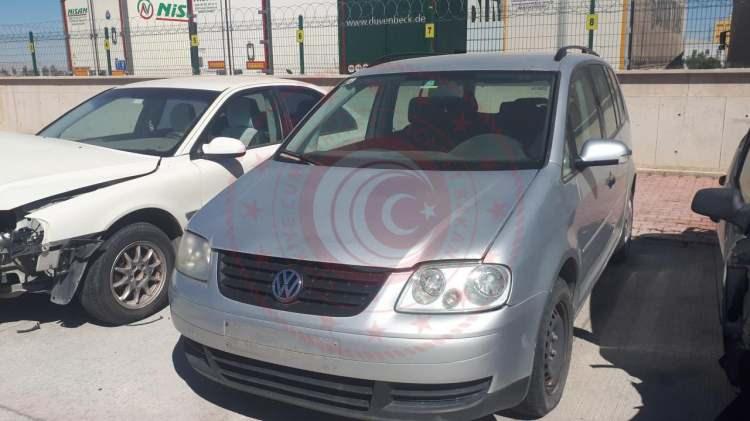 <p><strong>2005 VOLKSWAGEN TOURAN</strong></p>

<p>İhale başlangıç bedeli: 69.500 TL</p>

<p> </p>

<p> </p>
