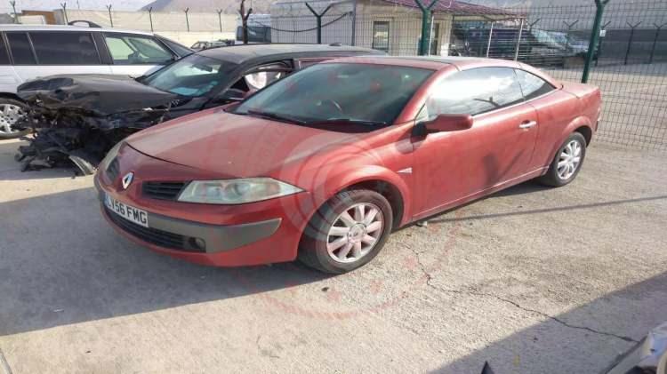 <p><strong>2006 model Renault Megane</strong></p>
<p><br />
İhale başlangıç bedeli 52 bin 500 lira</p>