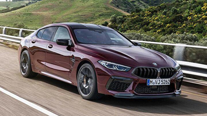 <p><strong>BMW M8 COUPE</strong></p>
