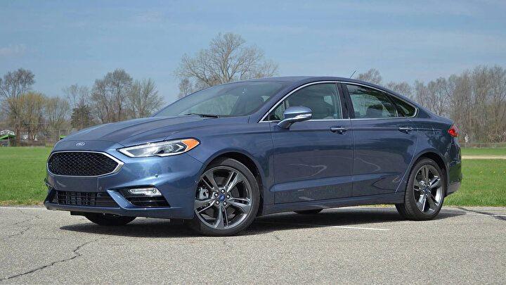 <p><strong>FORD FUSION</strong></p>
