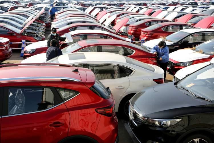 <p>En yavaş satılan ise 46 günlük satış hızıyla BMW olarak belirlendi.</p>
