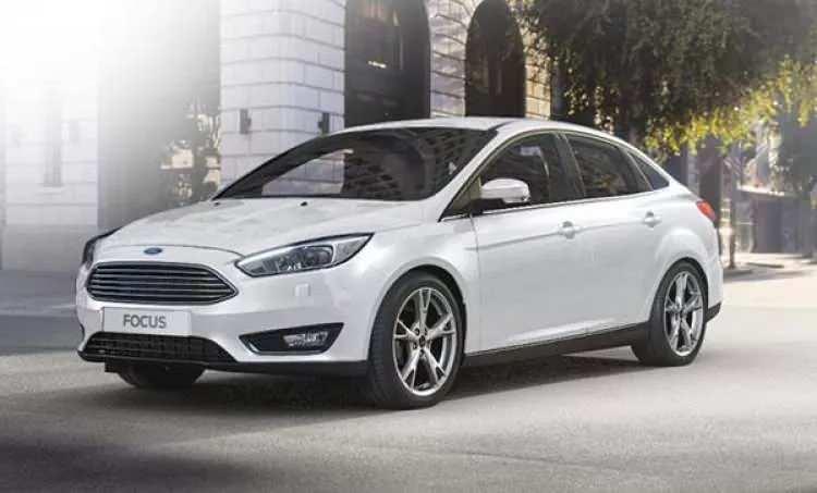<p><strong>3 bin 648 adetle Ford Focus, </strong></p>