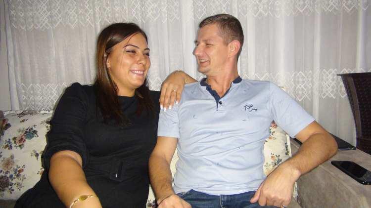 <p>“<strong>Akkuyu</strong> Nükleer Güç Santralinde ilk defa böyle bir evlilik oldu” diyen Selin Serechenko, “2 yıldır birlikteliğimizi evlilikle sonuçlandırdık.</p>
