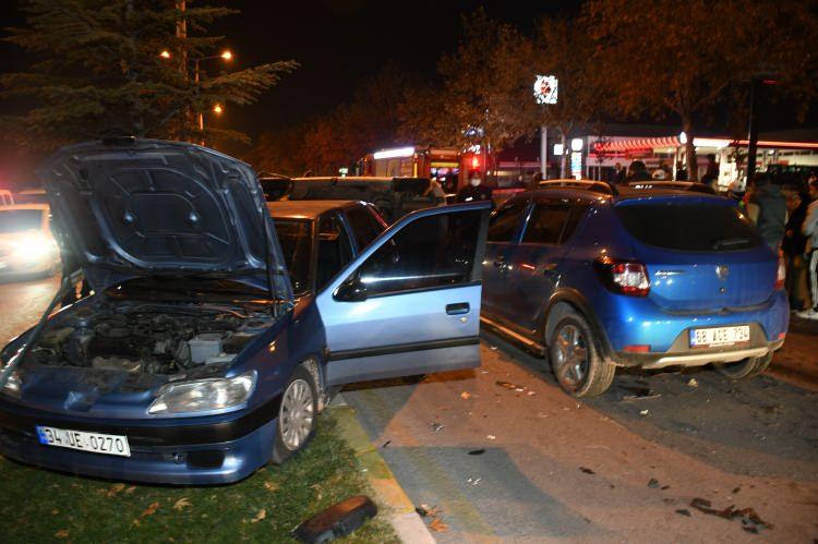 <p>Polisin inceleme yürüttüğü kazayla ilgili soruşturma başlatıldı.</p>