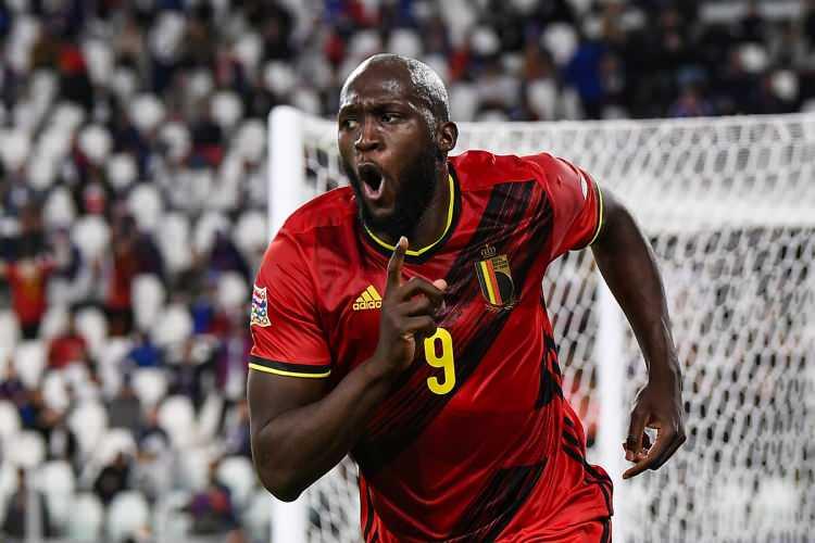 <p>Romelu Lukaku<br />
<br />
Belçika<br />
<br />
11 gol</p>