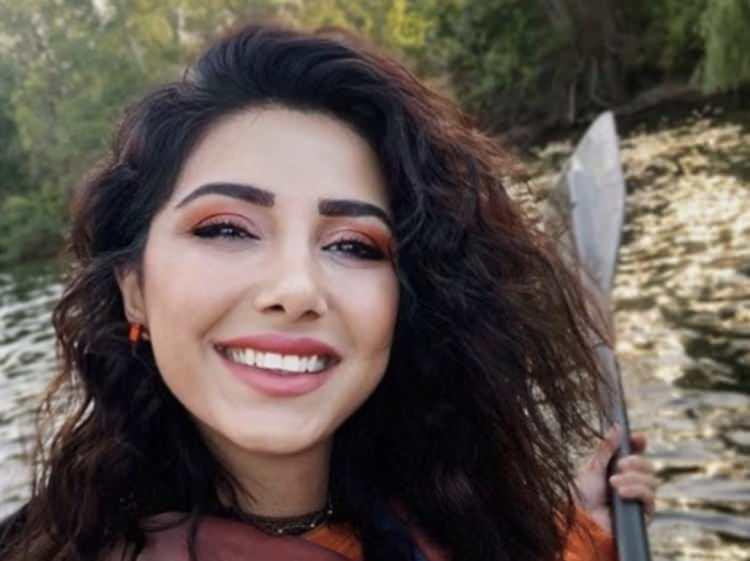 <p><strong>Ceylan'ın kızı Melodi geçirdiği estetik operasyonlarla adeta bambaşka biri oldu.</strong></p>