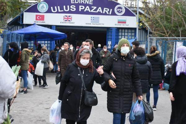 <p>Bulgaristan'dan alışveriş için gelen Elvan Atilla ise "Edirne'ye alışveriş için geldik. Ev ihtiyaçlarını satın almak için geldik. Meyve sebze de satın alacağız. Türkiye'de dövizin artması ile biz de alışveriş ve gezmek için Edirne'ye geliyoruz. Bu sayede Edirne ekonominse katkı sağlıyoruz. Burada ürünler hem ucuz hem de kaliteli. Alışveriş için 500 euro para bozdurdum, hepsiyle alışveriş yapacağım" diye konuştu.</p>

<p> </p>
