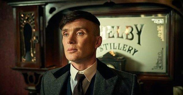 <p><strong>4- Peaky Blinders (2013)</strong></p>
<p><strong>- IMDb: 8,8</strong></p>