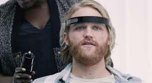 <p><strong>5- Black Mirror (2011)</strong></p>
<p><strong>- IMDb: 8,8</strong></p>