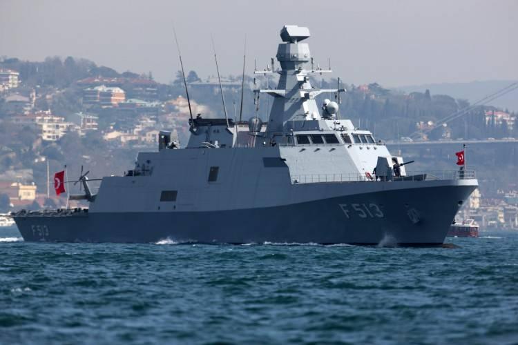 <p>MİLGEM Projesi'nde yerlileştirme faaliyetleri neticesinde yerlilik oranı MİLGEM özelinde yüzde 70-75 seviyelerine yükseldi.</p>
<p>MİLGEM Projesi ile başlatılan yerli ve milli savaş gemisi üretimi yeteneğini daha da geliştirecek olan İSTİF Sınıfı Fırkateyn 2021 yılının başında denize indirildi ve 2023'ün ikinci yarısında Deniz Kuvvetleri Komutanlığı hizmetine girmesi hedefleniyor.</p>