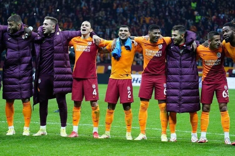 <p>16- TÜRKİYE: 25.900 </p>
