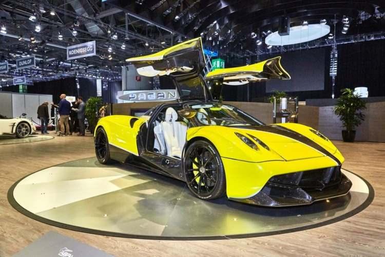 <p><strong>13. PAGANİ HUAYRA BC</strong></p>
<p> </p>
<p> 3.5 MİLYON DOLAR</p>
