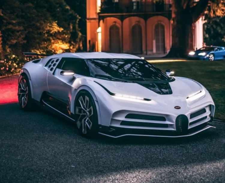 <p><strong>4. BUGATTİ CENTODİECİ</strong></p>

<p> </p>

<p>9 MİLYON DOLAR</p>
